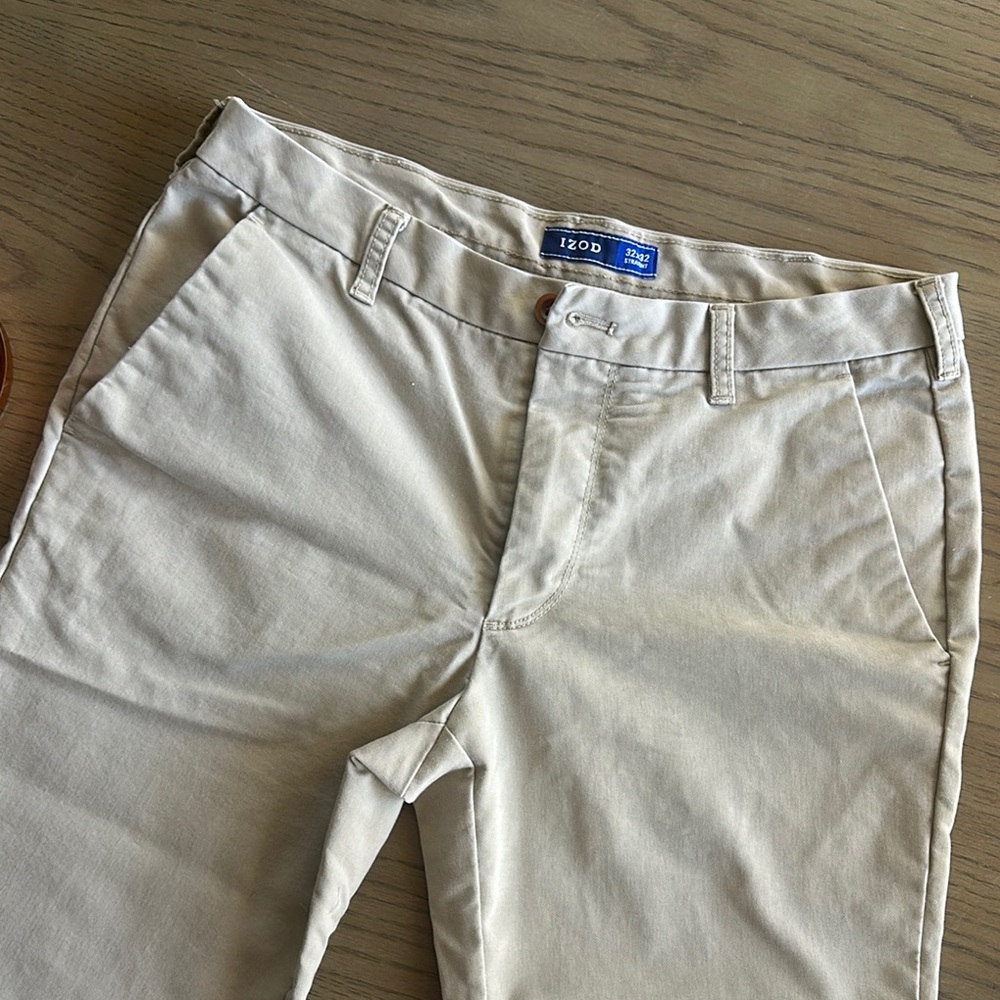 IZOD Men's Beige Pants